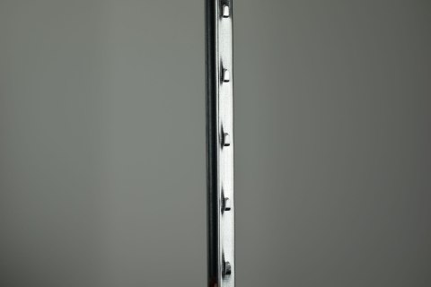 SŁUPEK DO SIATKA LEŚNEJ OCYNKOWNY 225 CM UN SŁUPEK DO SIATKA LEŚNEJ OCYNKOWNY 225 CM UN