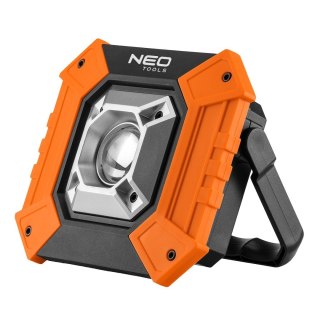 NAŚWIETLACZ 750 LM COB, ZASILANIE 3XAA NEO