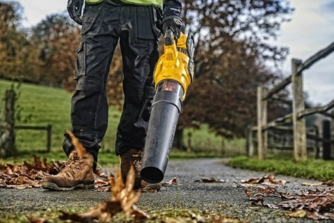 DMUCHAWA AKUMULATOROWA 54V XR 0*AH DEWALT DMUCHAWA AKUMULATOROWA 54V XR 0*AH DEWALT