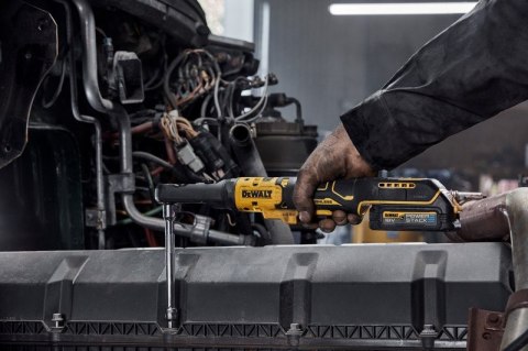 GRZECHOTKA UDAROWA AKUMULATOROWA 1/2'' 3/8'' XR 18V 2*1.7AH DEWALT GRZECHOTKA UDAROWA AKUMULATOROWA 1/2'' 3/8'' XR 18V 2*1.7AH DEWALT