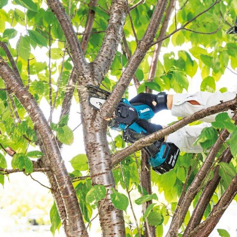 PILARKA ŁAŃCUCHOWA DO GAŁĘZI 10CM LXT 18V 0*AH MAKITA PILARKA ŁAŃCUCHOWA DO GAŁĘZI 10CM LXT 18V 0*AH MAKITA