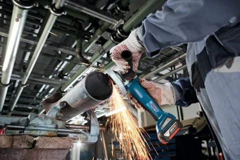 SZLIFIERKA KĄTOWA AKUMULATOROWA 125MM GWS 18V-10P 0*AH BOSCH SZLIFIERKA KĄTOWA AKUMULATOROWA 125MM GWS 18V-10P 0*AH BOSCH