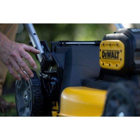 KOSIARKA DO TRAWY AKUMULATOROWA 53CM 2*18V 0*AH DEWALT