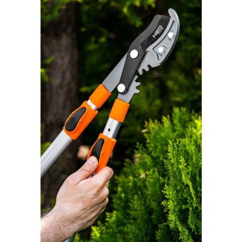 SEKATOR DO GAŁĘZI KOWADEŁKOWY 670MM, ZAKRES DO 42MM, PRZEKŁ. NEO