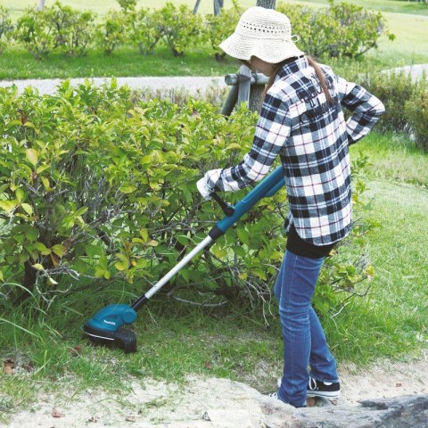 AKUMULATOROWA PODKASZARKA 260MM 18V LI-ION 1*1.5AH MAKITA AKUMULATOROWA PODKASZARKA 260MM 18V LI-ION 1*1.5AH MAKITA