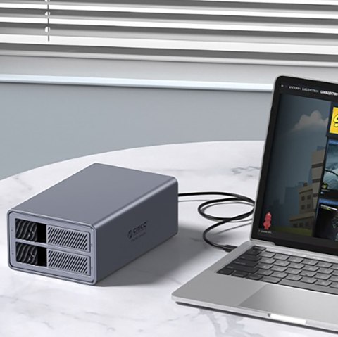 Macierz dyskowa 9828RU3 z kontrolerem RAID na 2 dyski 2.5'' / 3.5'' SATA HDD / SSD - szara Macierz dyskowa 9828RU3 z kontrolerem RAID na 2 dyski 2.5'' / 3.5'' SATA HDD / SSD - szara