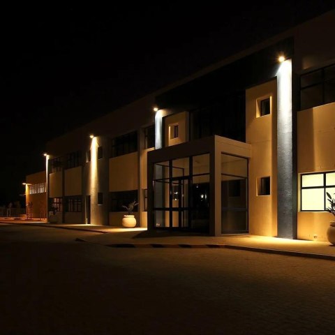 Projektor LED V-TAC 200W SMD F-CLASS Czarny VT-49204 4000K 17600lm Projektor LED V-TAC 200W SMD F-CLASS Czarny VT-49204 4000K 17600lm