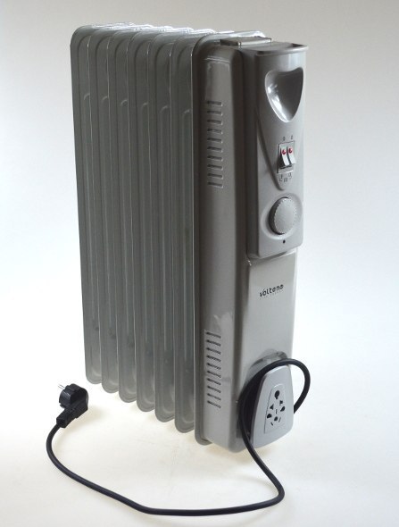 GRZEJNIK OLEJOWY 7-ŻEBEREK 1500W GRZEJNIK OLEJOWY 7-ŻEBEREK 1500W