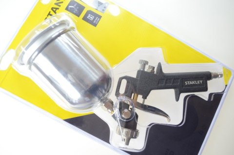 STANLEY PISTOLET LAKIERNICZY Z GÓRNYM ZBIORNIKIEM, DYSZA 1,5mm STANLEY PISTOLET LAKIERNICZY Z GÓRNYM ZBIORNIKIEM, DYSZA 1,5mm