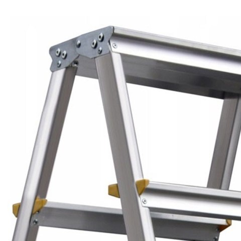 AWTOOLS DRABINA TABORET 5 STOPNI 150KG AWTOOLS DRABINA TABORET 5 STOPNI 150KG