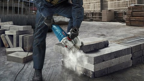 SZLIFIERKA KĄTOWA 230MM GWS 24-230 P 2400W BOSCH SZLIFIERKA KĄTOWA 230MM GWS 24-230 P 2400W BOSCH