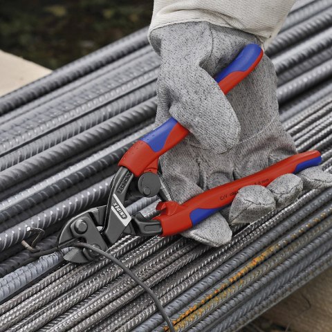 SZCZYPCE TNĄCE PRZEGUBOWE ZE SPRĘŻYNĄ COBOLT 200MM KNIPEX