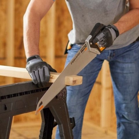 PIŁA RĘCZNA POWERTOOTH 55CM, 7 TPI FISKARS PIŁA RĘCZNA POWERTOOTH 55CM, 7 TPI FISKARS
