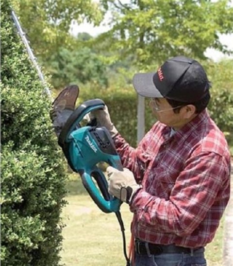 NOŻYCE ELEKTRYCZNE DO ŻYWOPŁOTU 400W 52 CM MAKITA NOŻYCE ELEKTRYCZNE DO ŻYWOPŁOTU 400W 52 CM MAKITA
