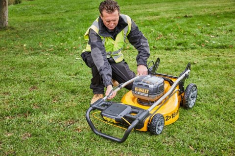 KOSIARKA DO TRAWY AKUMULATOROWA 48CM 2*18V 0*AH DEWALT